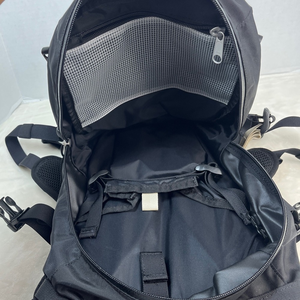 Kriega R15 Motorcycle Backpack Mens 15L Black Excellent Quadloc Harness Bag - Picture 7 of 8